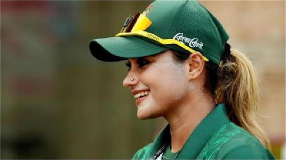 બાંગ્લાદેશ મહિલા ક્રિકેટ ટીમના અધિકારીઓએ અશ્લિલ અયોગ્ય પ્રસ્તાવ મુક્યો હોવાનો મહિલા ખેલાડીનો દાવો