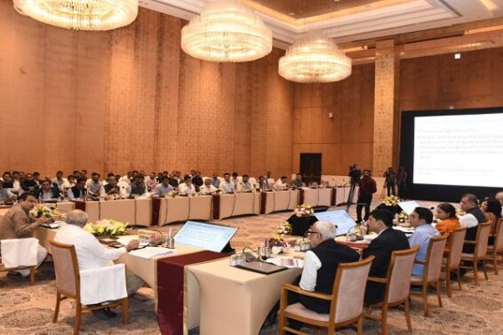 CM Bhupendra patel & gadakari meting