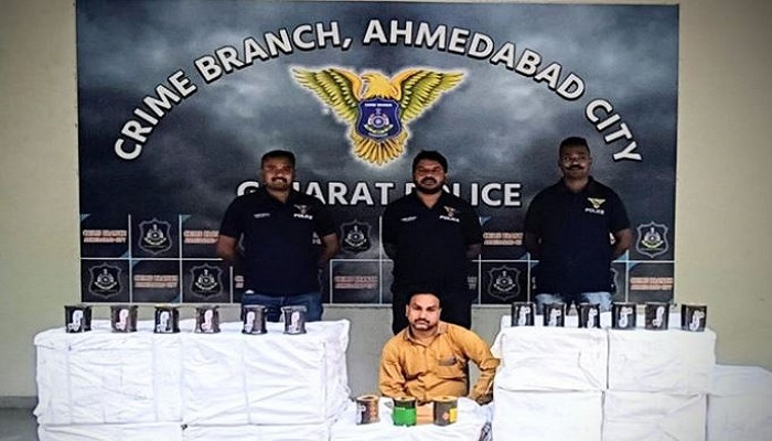 અમદાવાદના કાળુપુરમાં પ્રતિબંધિત ચાઈનિઝ દોરીના જથ્થા સાથે શખસ પકડાયો