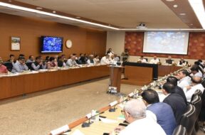 Gandhinagar, CM Meting