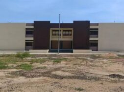 Lakhapat, school Bilding