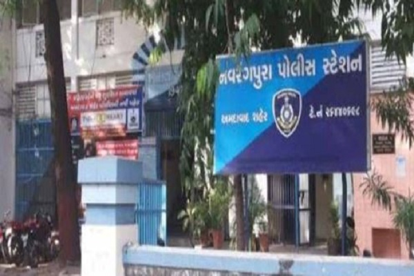 વેપારીને સોનામાં રોકાણ કરવાનું કહીને વળતરની લાલાચ આપી રૂપિયા 5.68 કરોડની છેતરપિંડી