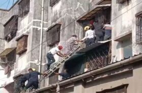 Surat, stairs collapse