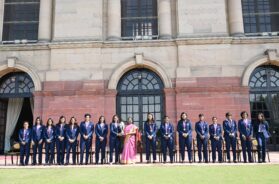 TEAM INDIA AND PRESIDENT