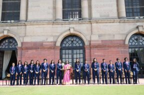 TEAM INDIA AND PRESIDENT