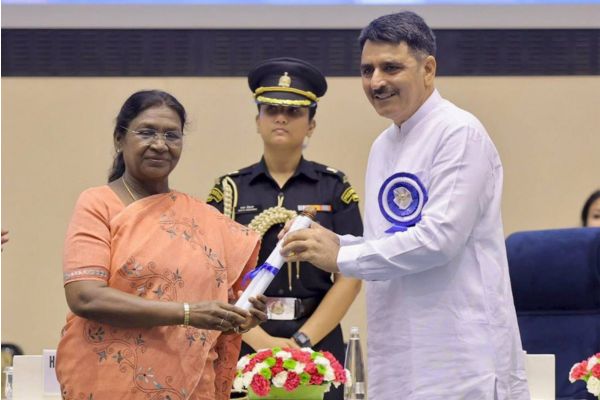 બનાસ ડેરી જળ સંચય અને ઉત્તમ જળ વ્યવસ્થાપન માટે પ્રતિષ્ઠિત ‘નેશનલ વોટર એવોર્ડ’ થી સન્માનિત