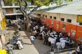 Urea fertilizer, lines