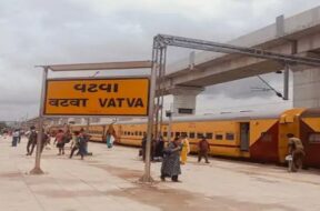 Vatava railway station