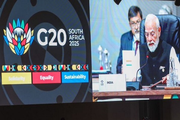 પ્રધાનમંત્રી નરેન્દ્ર મોદીએ G20 જોહાનિસબર્ગ શિખર સંમેલનથી અલગ વિશ્વના નેતાઓ સાથે દ્વિપક્ષીય વાટાઘાટો કરી