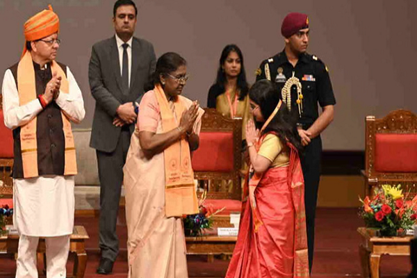 રાષ્ટ્રપતિ દ્રૌપદી મુર્મુ ઉત્તરાખંડની મુલાકાતે, પતંજલી યુનિવર્સિટીના બીજા પદવીદાન સમારોહમાં જોડાયા