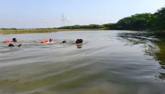 ભચાઉના લાખાપર ગામે પશુ ચરાવવા ગયેલા બે કિશોરના તળાવમાં ડૂબી જતા મોત