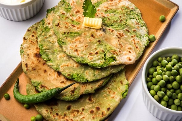 શિયાળામાં સ્પેશ્યલ વટાણાના પરાઠા બનાવો, જાણો રેસીપી