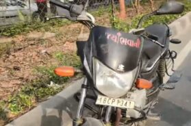 Accident, gandhinagar highway