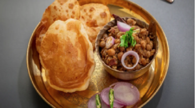 CHHOLE BHATURE