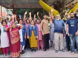 Gandhinagar, protest against temple demolition
