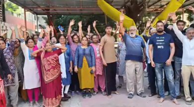 Gandhinagar, protest against temple demolition