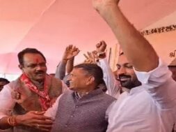 Khodal dham. honoring ministers