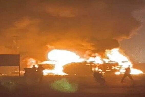 Kutch highway, tanker fire