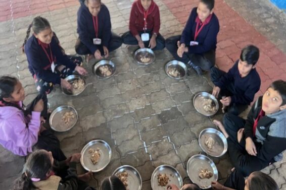 Midday meal scheme000