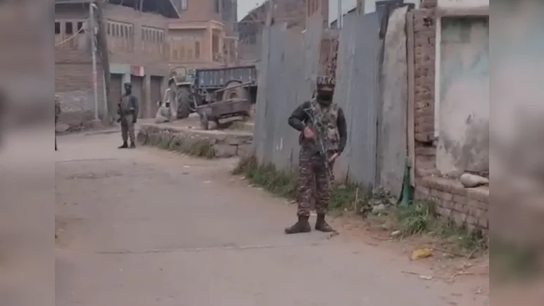 દિલ્હી બ્લાસ્ટ કેસઃ કશ્મીર, દિલ્હી અને ઉત્તર પ્રદેશમાં NIAના દરોડા