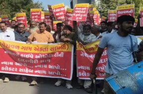 Rajkot, protest against over bridge