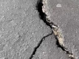 Subhash bridge, crack