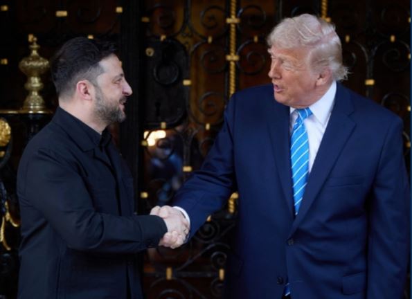 ટ્રમ્પ અને ઝેલેન્સકી વચ્ચે મુલાકાત, શાંતિ યોજના પર થઈ ચર્ચા