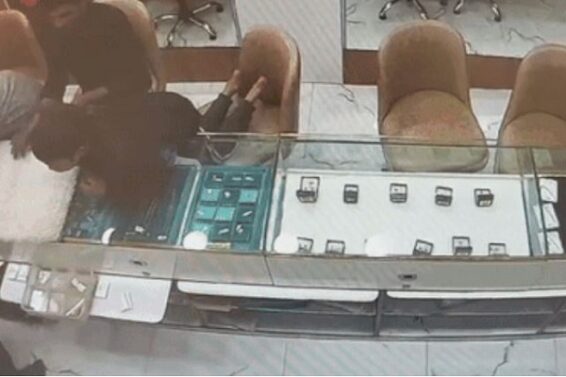 Theft in a jewelry shop