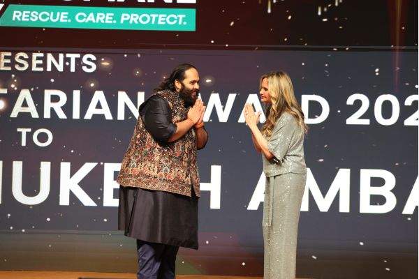 GLOBALHUMANITARIAN AWARD to Anant Ambani