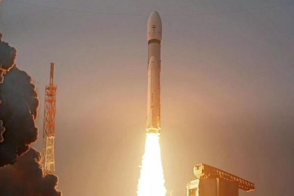 ઈસરોના ‘બાહુબલી’ રોકેટ LVM-3 એ યુએસ સેટેલાઇટ બ્લુબર્ડ-બ્લોક-2 ને સફળતાપૂર્વક લોન્ચ કર્યું