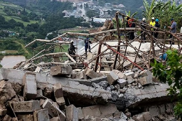 દક્ષિણ આફ્રિકામાં હિન્દુ મંદિર ધરાશાયી, ભારતીય મૂળના એક વ્યક્તિ સહિત 4 લોકોના મોત