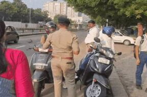 traffice police checking