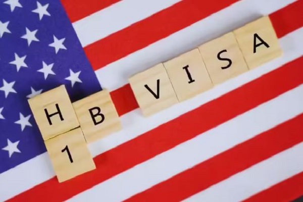 અમેરિકાએ 15 ડિસેમ્બરથી H-1B અને H-4 વિઝા ધારકો માટે એક નવો નિયમ લાગુ કરશે