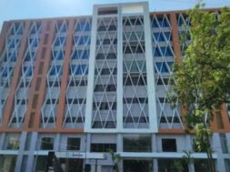 AMC, parking Bilding