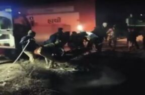 Amreli,scooter falling into a ditch