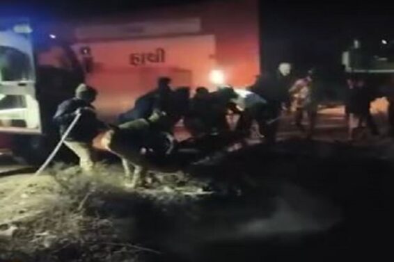 Amreli,scooter falling into a ditch