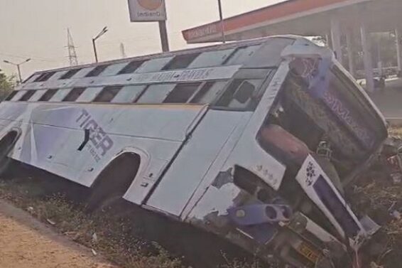 Bus Accident, sayala highway