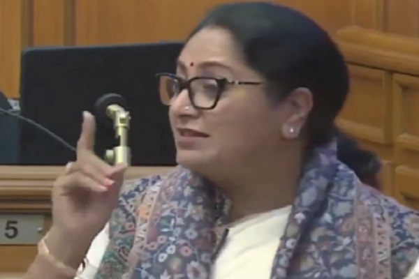 CM રેખા ગુપ્તાએ ભગતસિંહ અને કોંગ્રેસ મુદ્દે કરેલા નિવેદનથી વિવાદ સર્જાયો