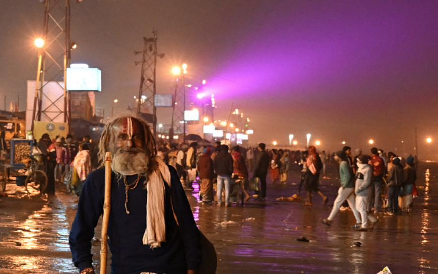 મકરસંક્રાતિ પર્વઃ 15 લાખથી વધારે શ્રદ્ધાળુઓએ ગંગાસગરમાં લગાવી આસ્થાની ડુબકી