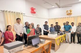 Gandhinagar post office, AADHAR KENDRA