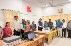 Gandhinagar post office, AADHAR KENDRA