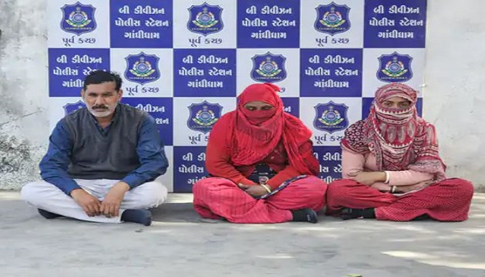 ગાંધીધામમાં સામાન્ય વાતે પાડોશીઓએ યુવાનને જીવતો સળગાવતા મોત, 3ની ધરપકડ