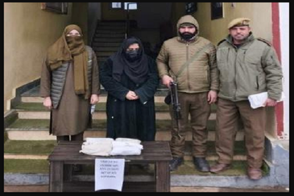 કુપવાડામાં 2.3 કિલો હેરોઈન સાથે મહિલા ડ્રગ પેડલર ઝડપાઈ