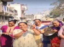 Rajot, protests pon road issue