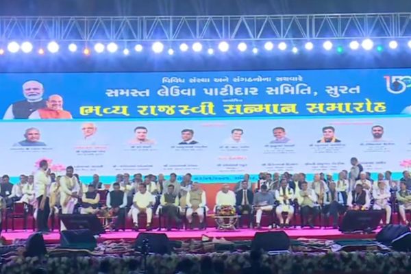 સુરતઃ સમસ્ત લેઉવા પાટીદાર સમિતિ દ્વારા ભાજપના મંત્રીઓ-પદાધિકારીઓનું સન્માન VIDEO