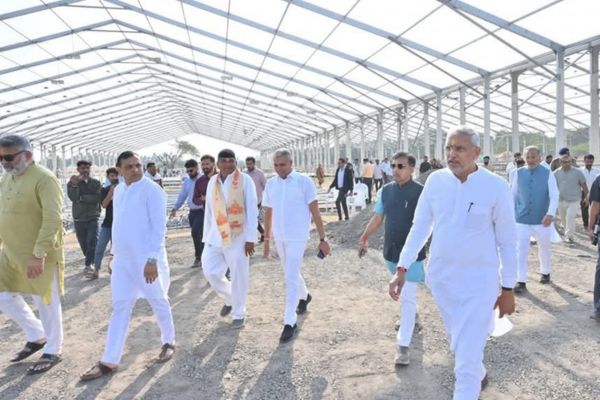 State BJP President Jagdishbhai Vishwakarma visited Somnath Temple