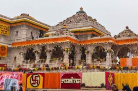 A Kashmiri tried to offer namaz inside the Ayodhya Ram temple premises