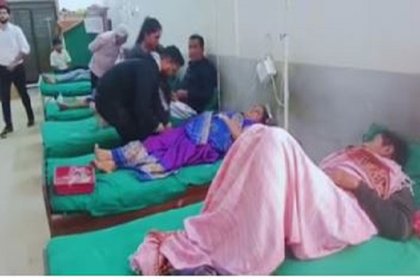 ભાભરમાં લગ્નમાં આવેલા મહેમાનો પર ભમરાંઓએ કર્યો હુમલો, 10ને હોસ્પિટલ ખસેડાયા