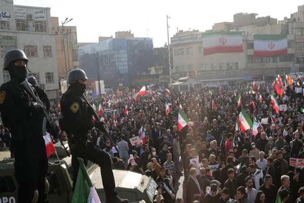 ઈરાનમાં અત્યાર સુધીમાં 3090 લોકોના મોત, ઘણા ભારતીયો ઘરે પાછા ફર્યા