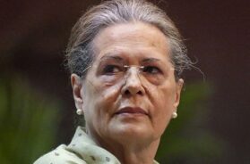 soniya gandhi
